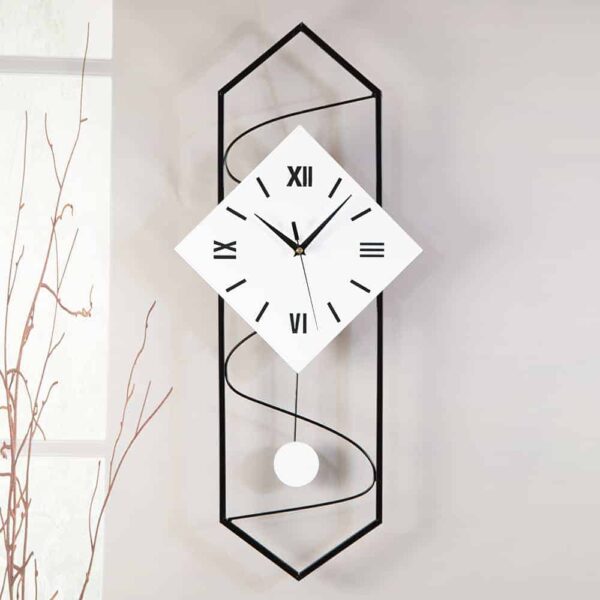 Wall clock with pendulum - Grace