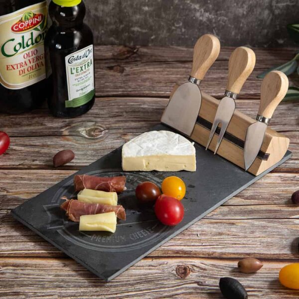 Cheese plateau with utensils from the Stone and wood series