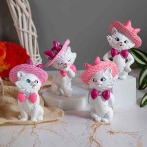 Decorative figurine of Marie the kitten