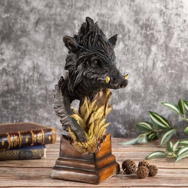 Decorative figurine of a head of a boar