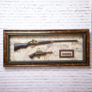 Decorative panel - Pistol and rifle