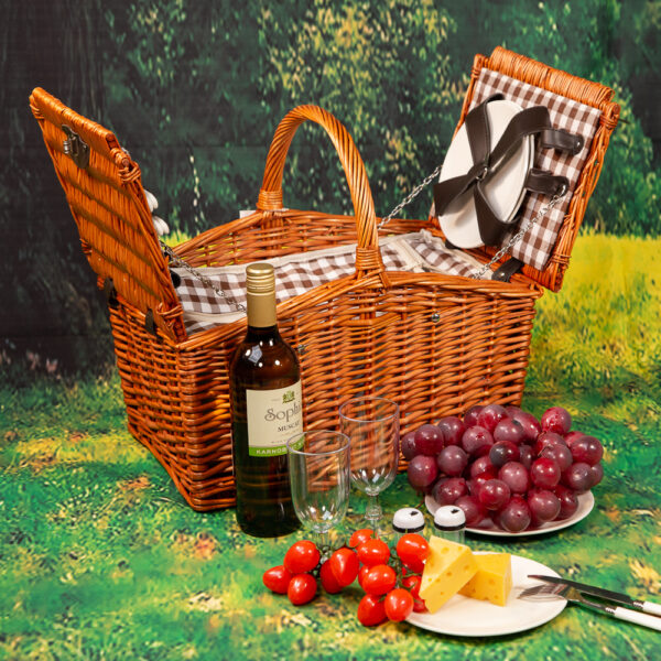 Picnic basket for four - Plaid