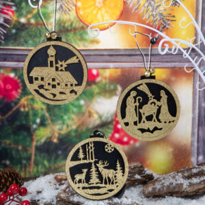 Wooden decoration - Golden Christmas