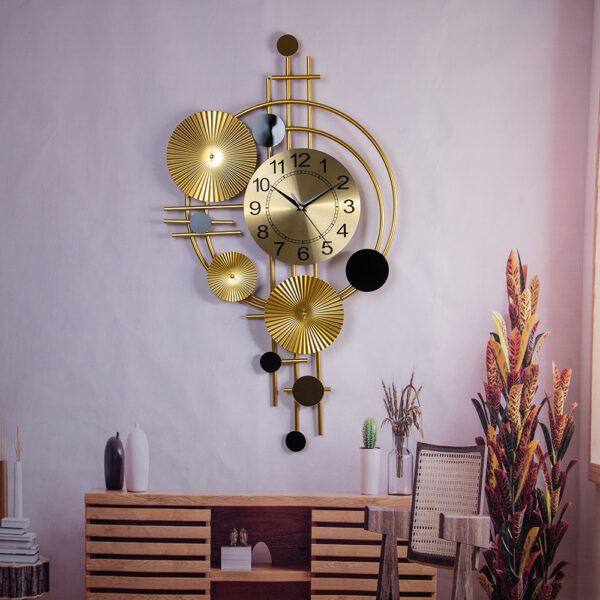 Wall clocks - Golden luxury