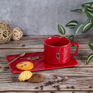 Gift mug with plate and spoon