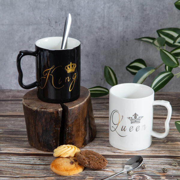 Set of two mugs with plates and spoons - Pair