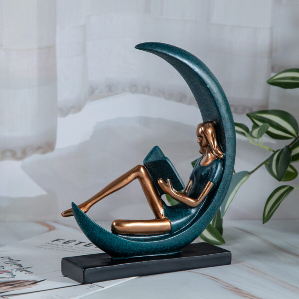 Decorative figurine - Moon