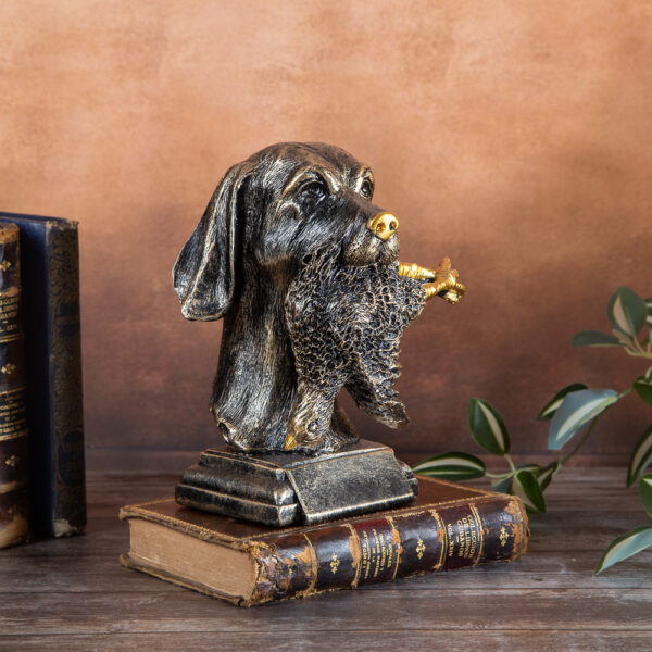 Decorative figurine - Dog with bird