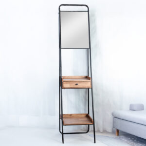 Standing
  mirror with 2 shelves -170cm